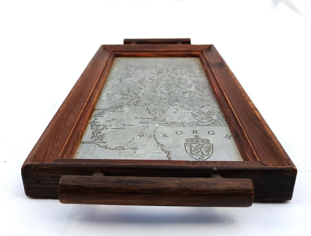 托盘 - 雪松 #1.0