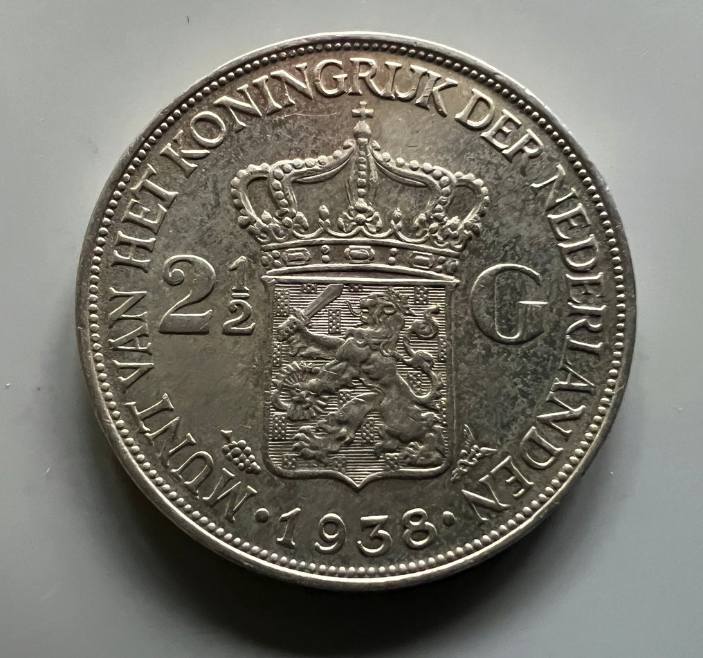Holland. Wilhelmina. 2 1/2 Gulden 1938 Grof Haar  (Ingen mindstepris) #1.0