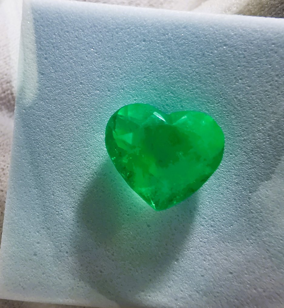 1 pcs Green Emerald - 3.99 ct - Instituto Gemólogico Español (IGE) - F1/Colombia #2.1