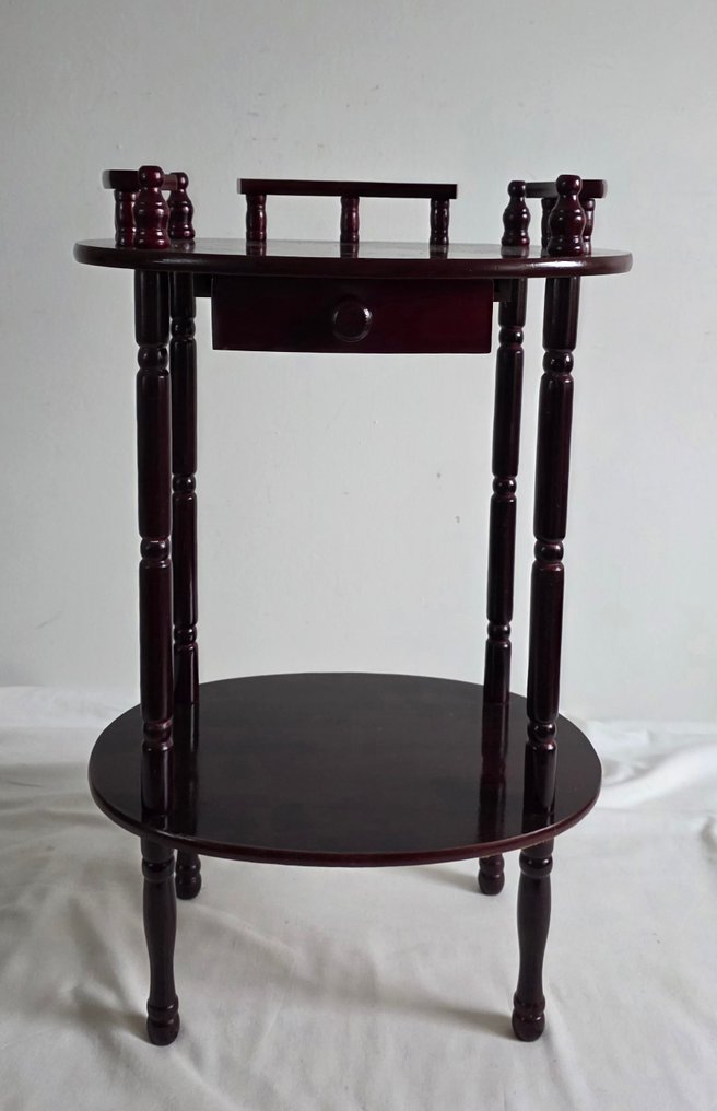 Bord - Kirsebærtræ #1.0