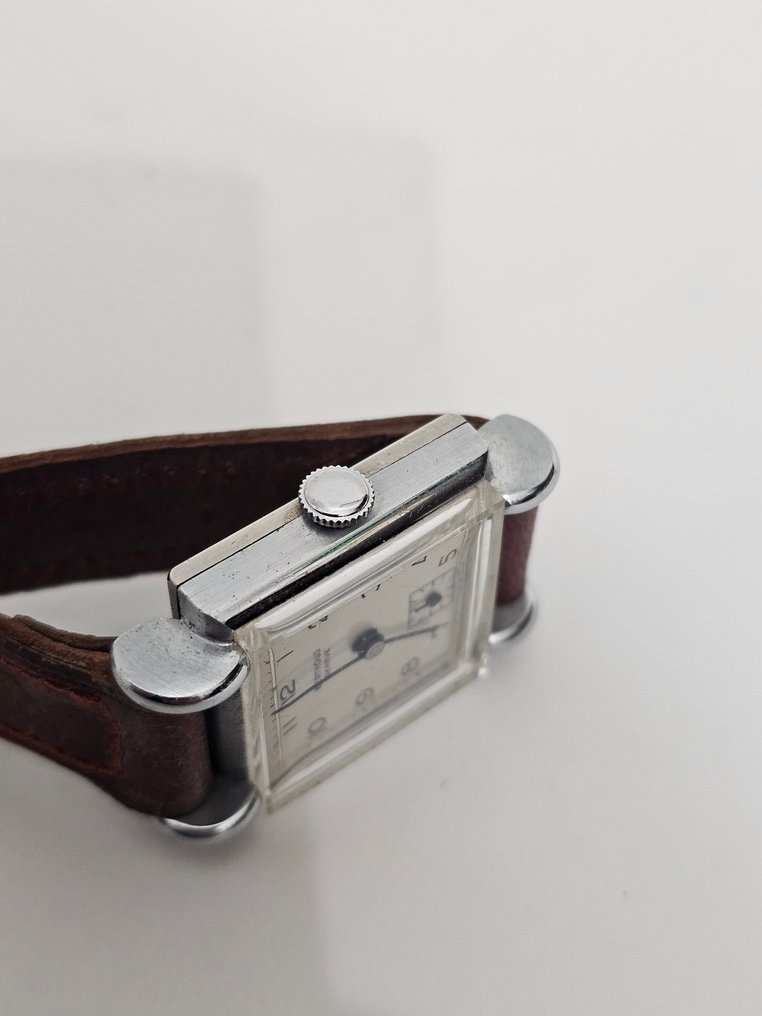 Berthoud - 没有保留价 - C1154 - 中性 - 1950-1959  #4.3