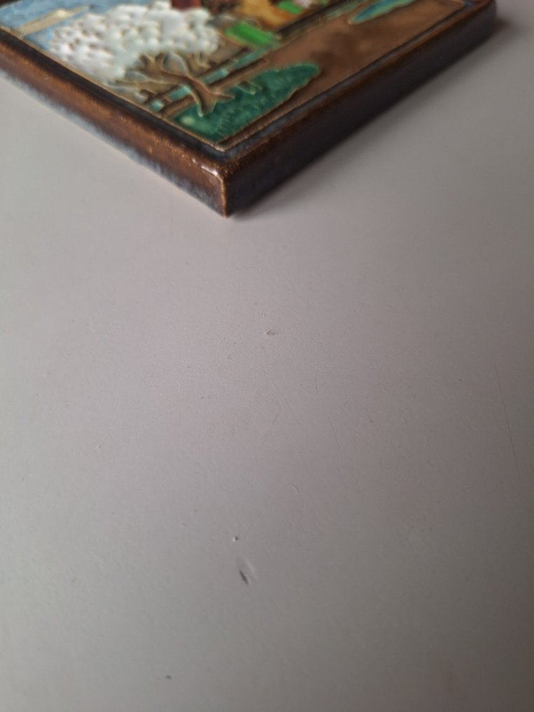  Piastrella - Tavola in cloisonné di una fattoria con un albero in fiore - De Porceleyne Fles, Delft - 1920-1930  #1.0