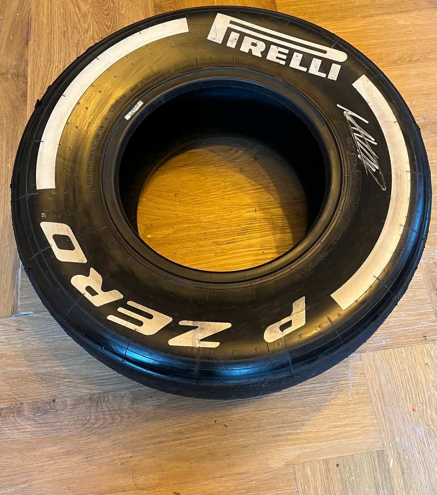 Max Verstappen - 2016 - Ελαστικό #1.0