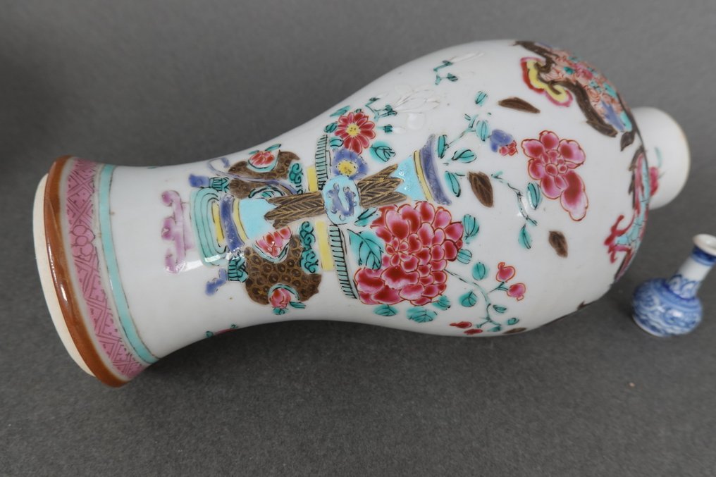 Vase - Porcelain - China - Yongzheng (1723-1735)  (No reserve price) #2.1