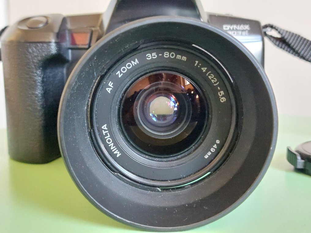 Minolta Dynax 303si + 4–5.6/35–80mm AF Zoomlens Macro Yksilinssinen digitaalinen peiliheijastuskamera (SLR) #1.0