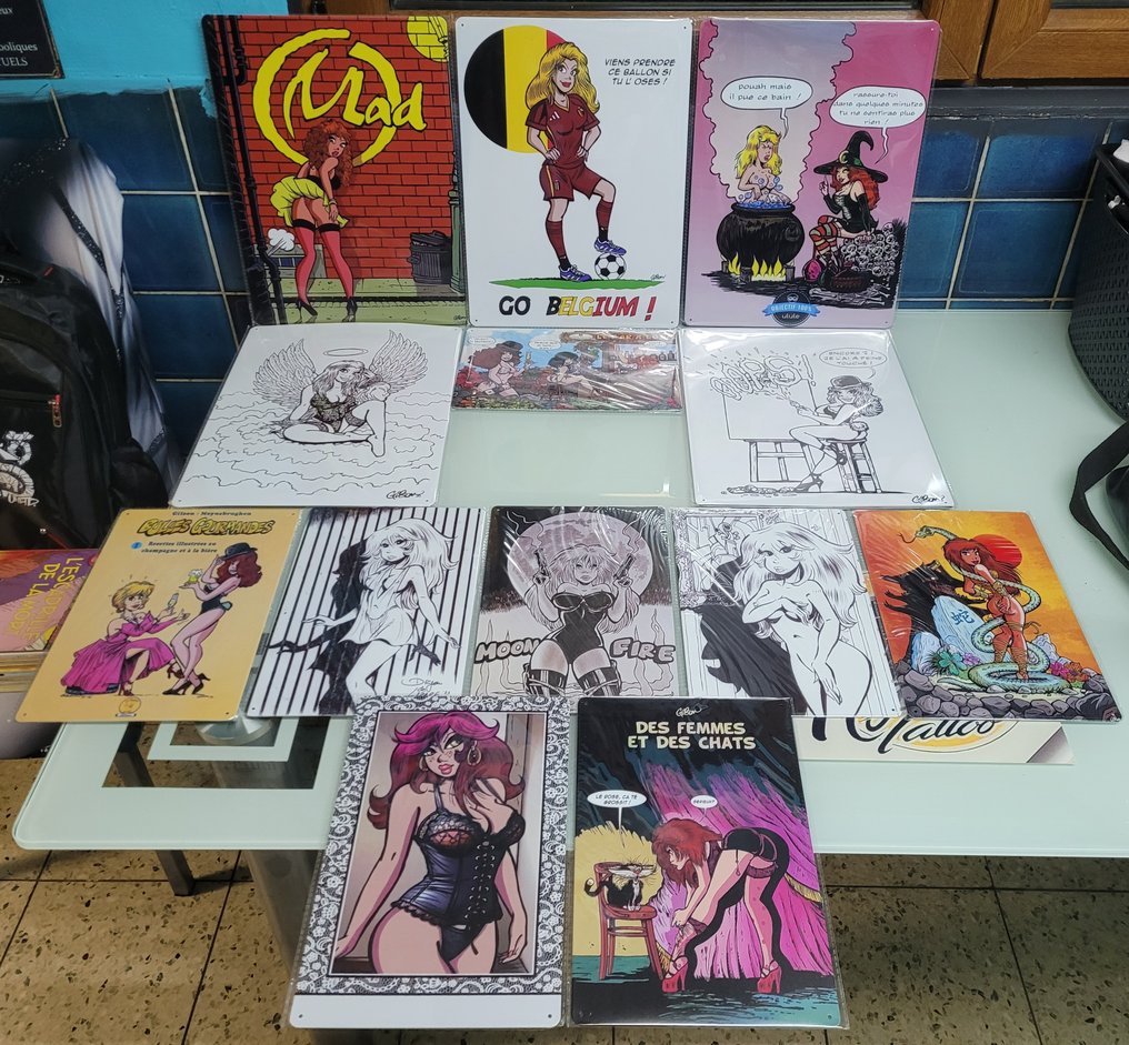 Pinup par Gilson - 13 Plăci din tablă #1.0