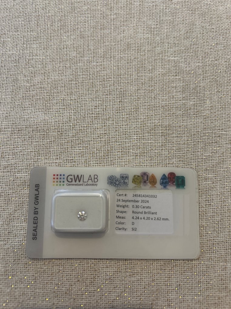 1 pcs Diamante  (Naturale)  - 0.30 ct - Rotondo - D (incolore) - SI2 - Gemewizard Gemological Laboratory (GWLab) #3.2