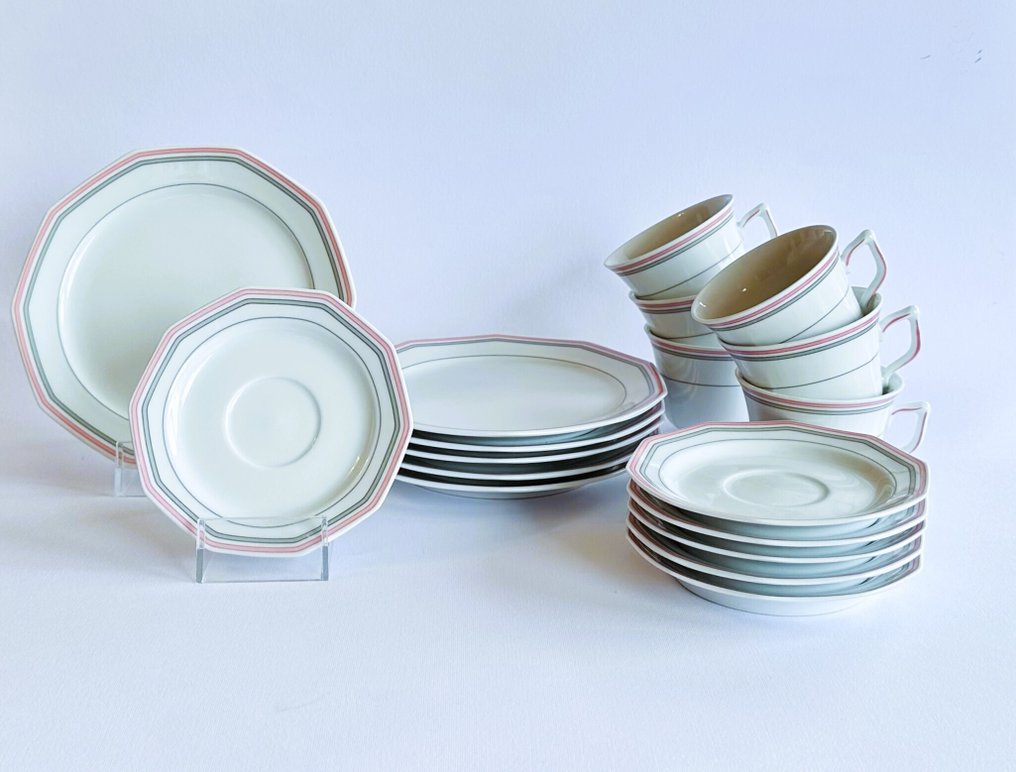 Bavaria - Dinner set (18) - Winterling Marktleuthen Bavaria – 18-piece porcelain set – Pink & grey striped design – - Porcelain #3.2