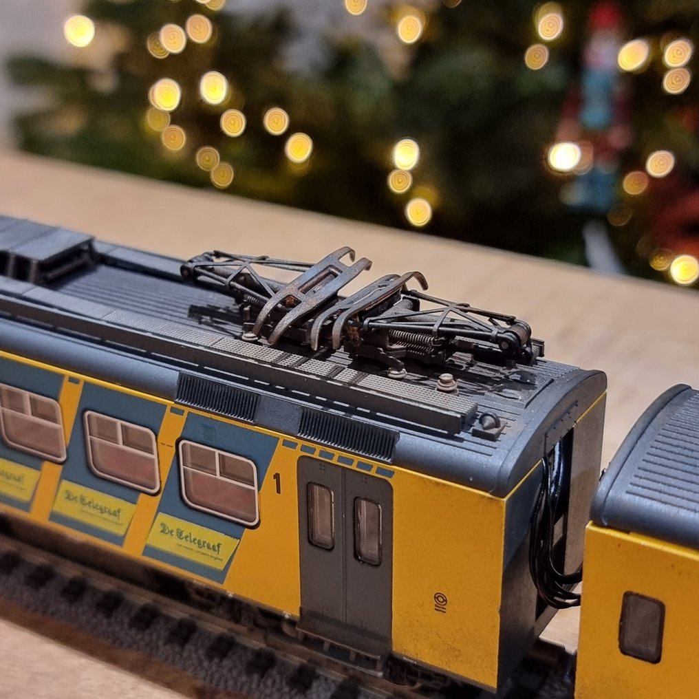 Fleischmann H0 - 4470 - Treno automotore (1) - Sprinter SGM a due pezzi "Den Haag Centraal" - NS #3.2