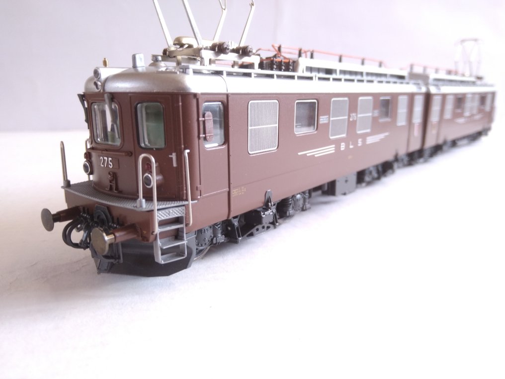 Roco H0 - 69880.1 - Μηχανή τρένου μοντελισμού (1) - Ae8/8 - BLS #1.0