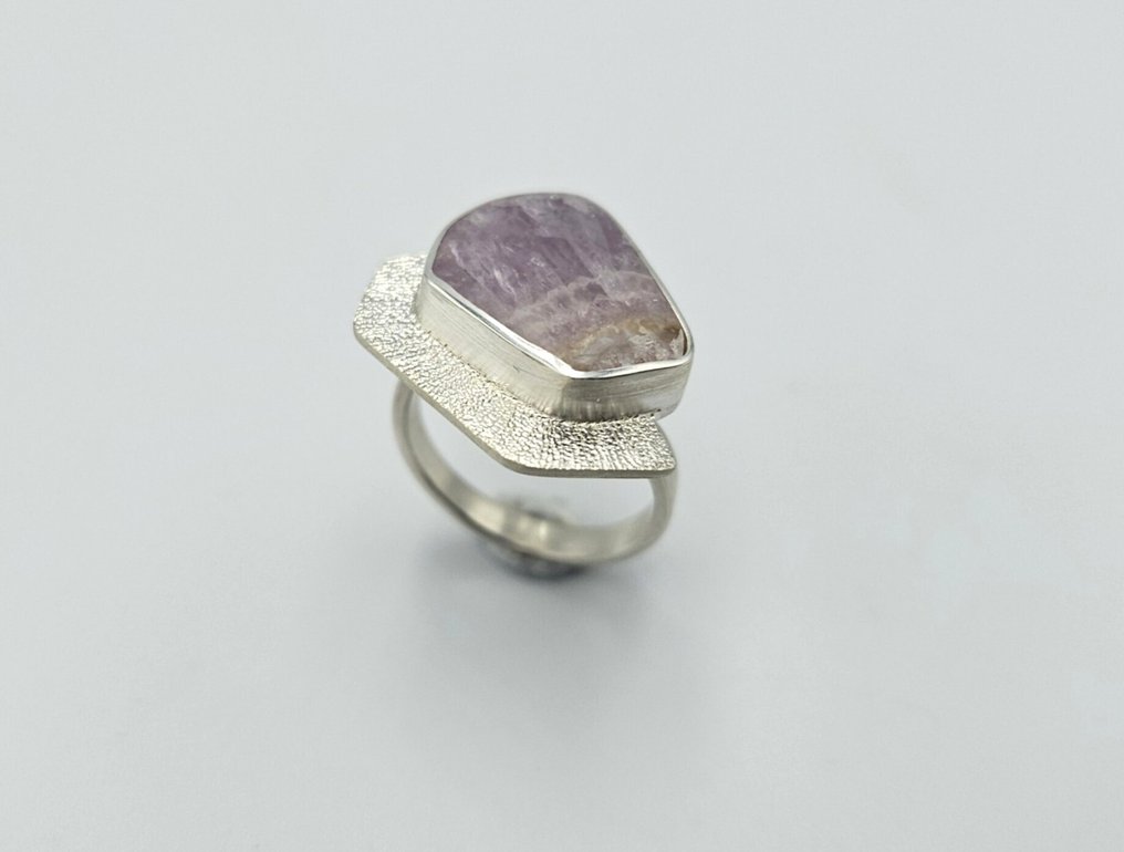 Silver - Ring - Raw Amethyst #1.0