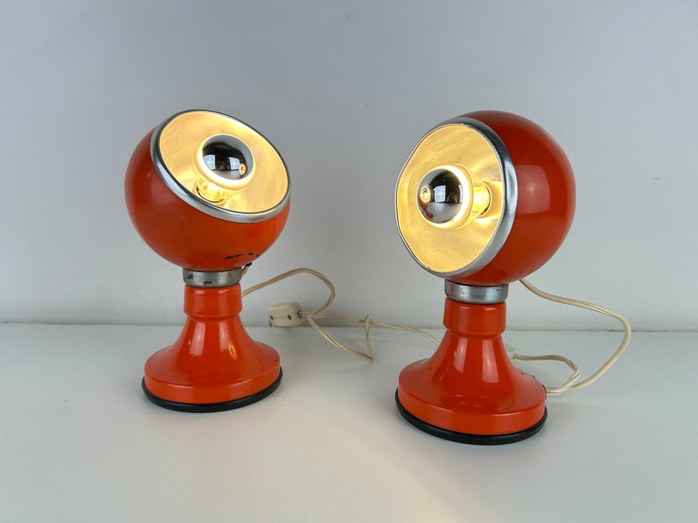 灯具 (2) - 60/70年代橙色喷漆金属材质的太空时代风格眼球吊灯 - 金属 - 塑料 #4.3