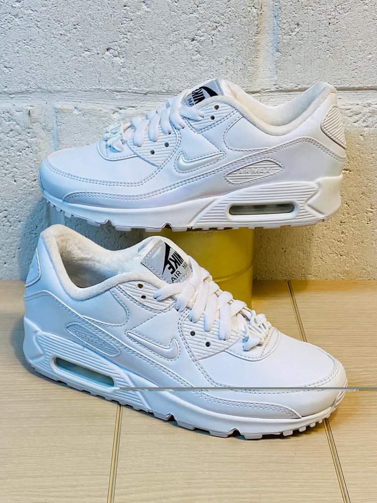 Nike - Schnürschuhe - Größe: EU 38 #1.0