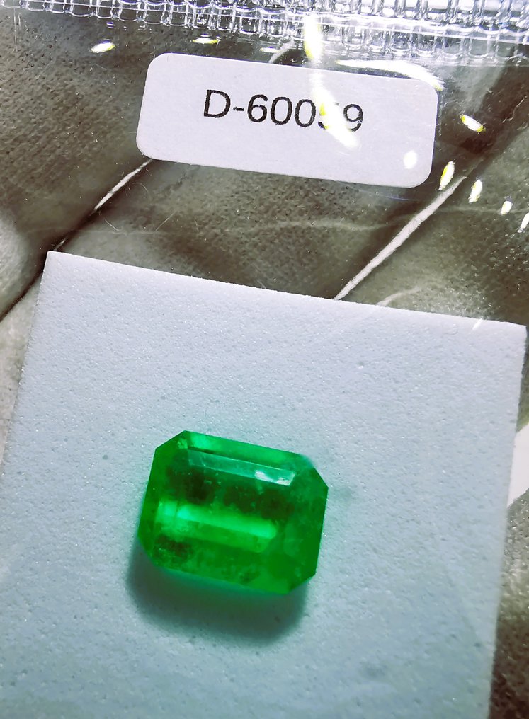 没有保留价 - 1 pcs  绿色 祖母绿  - 3.42 ct - 西班牙宝石学院（IGE） - F2/哥伦比亚 #4.3