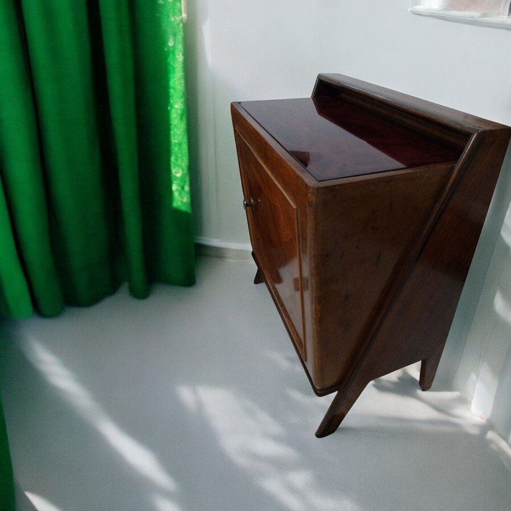Nightstand - Burr walnut, Mahogany - Pair of bedside tables in walnut and mahogany veneer. #4.3