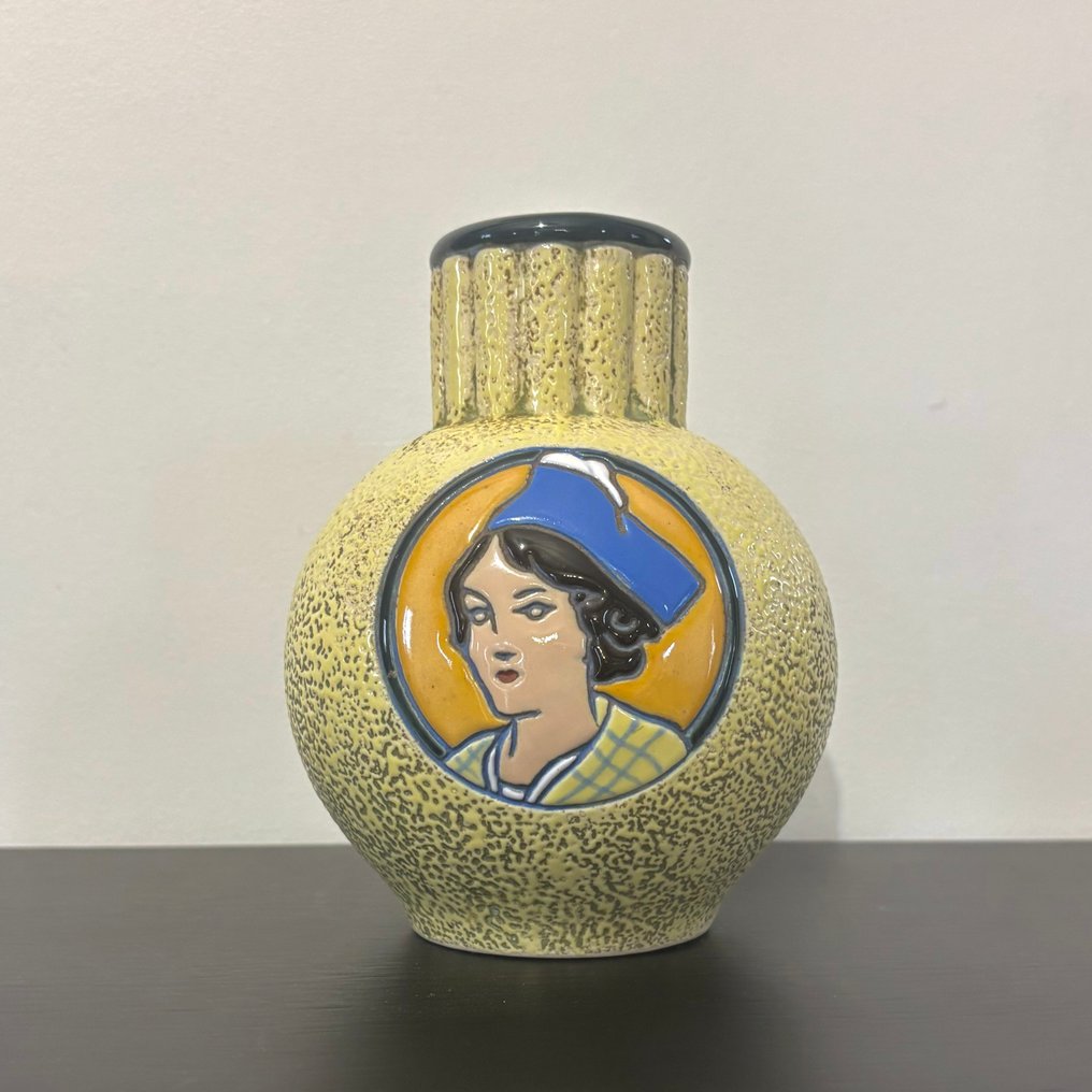 Amphora - Vase  - Earthenware #1.0