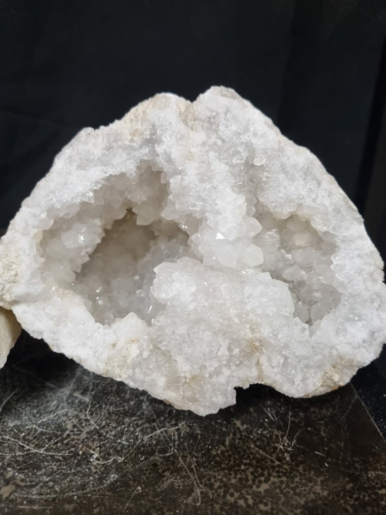 石英表 HQ 大型石英水晶晶簇 - 高度: 180 mm - 闊度: 145 mm- 2236 g #2.1