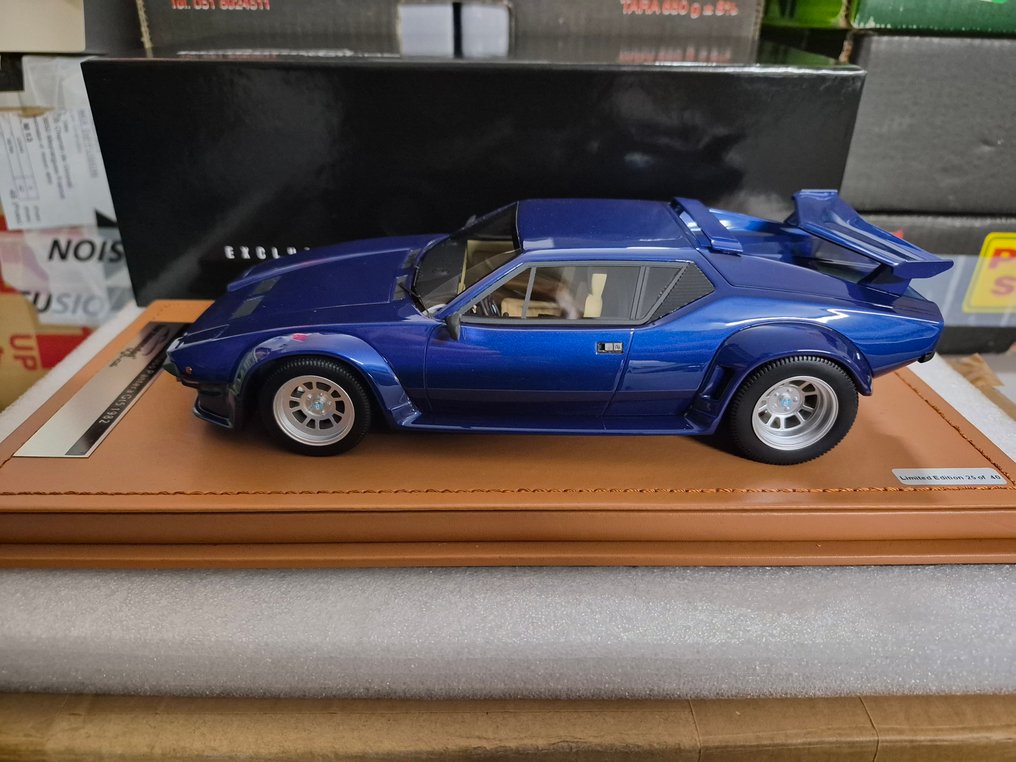 Tecnomodel 1:18 - Σπορ αυτοκίνητο μοντελισμού - De Tomaso Pantera GT5 Aurora Blue pearl 1982 - TM18-66F #1.0