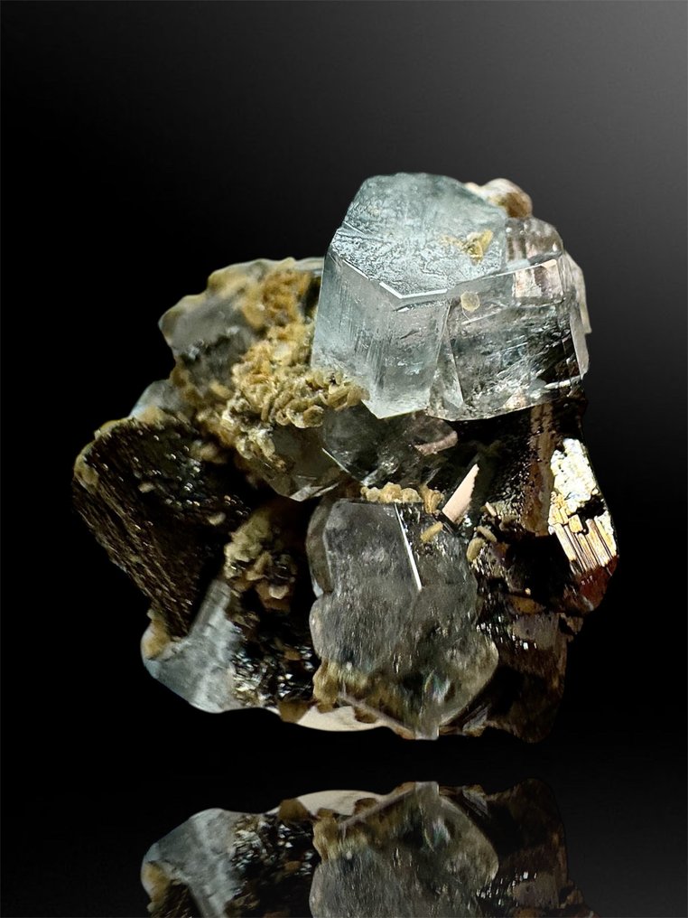 Apatite-quarzo-Siderite 礦物收藏 - 高度: 4 cm - 闊度: 3 cm- 35 g - (1) #1.0