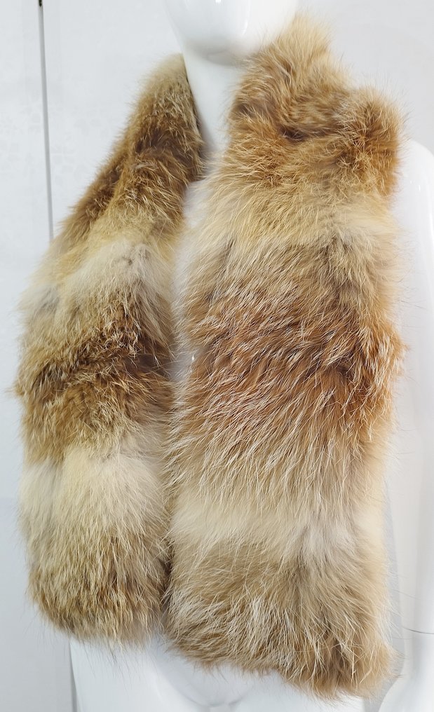 Artisan Furrier - Volpe double face - Sál #1.0