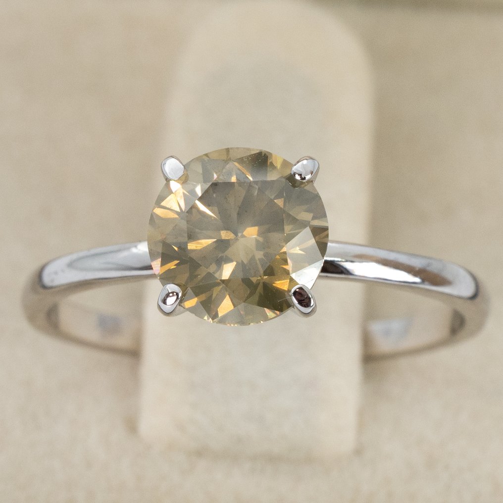 沒有保留價 - 戒指 - 14 克拉 白金 -  1.55ct. tw. 鉆石 (天然彩色) - IGI #4.3