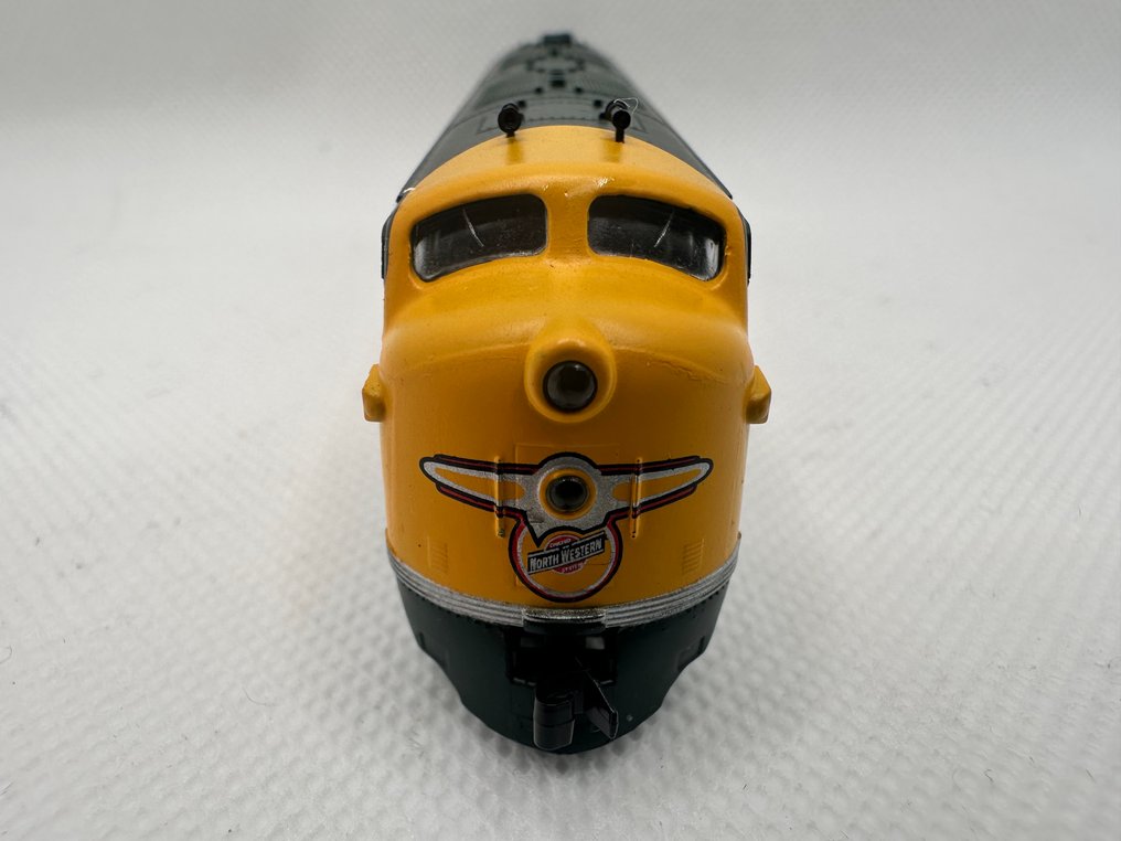 Like life N - 7006 - Πετρελαιοκίνητη-ηλεκτροκίνητη μηχανή τρένου (1) - CNW #2.1