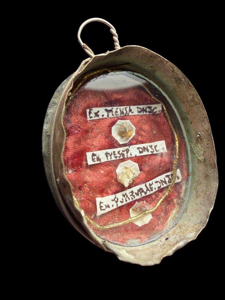 Relicvariu - Metal auriu, Sticlă, Textile - 1750-1800 - Patima Domnului nostru Iisus Hristos #1.0