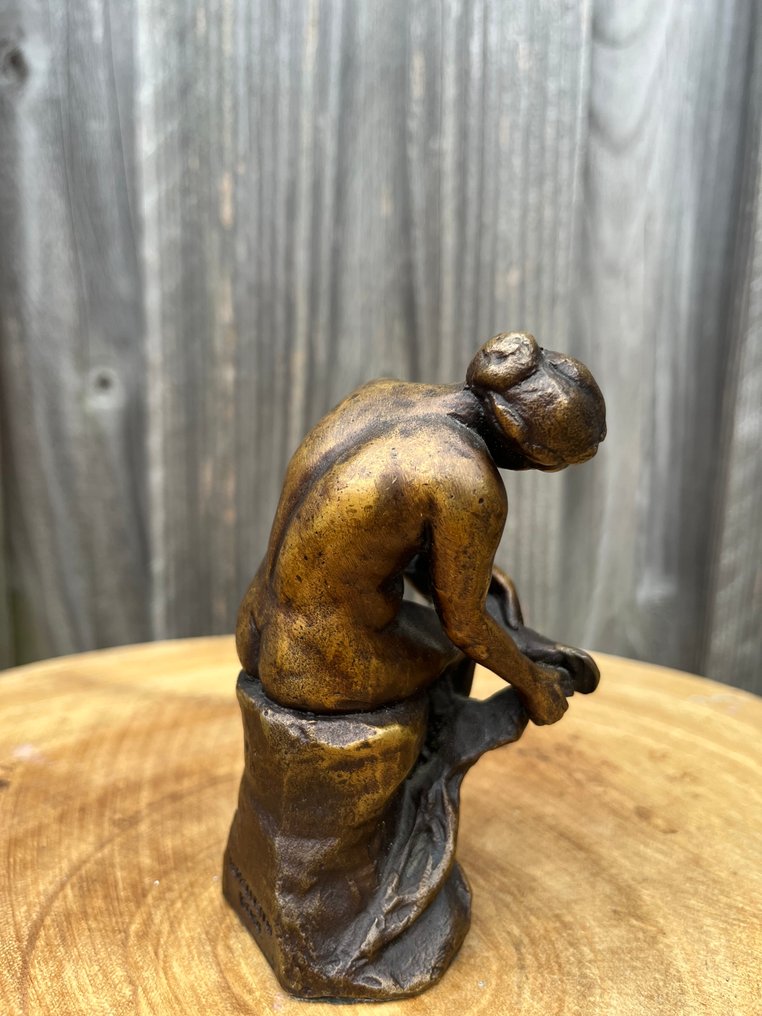 Statue, Zittende vrouw - 11 cm - Bronze #2.1