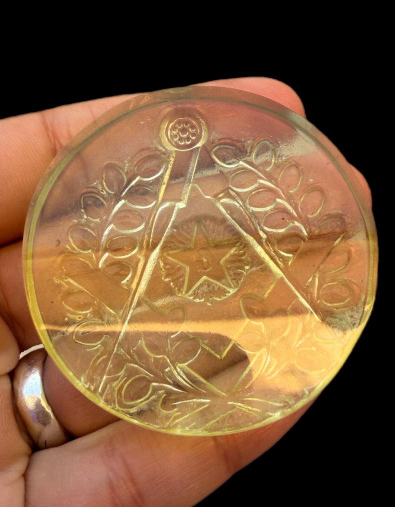 France - Curiosa medaglia massonica anni 50 in probabile resina - Commemorative token - 1950 #1.0