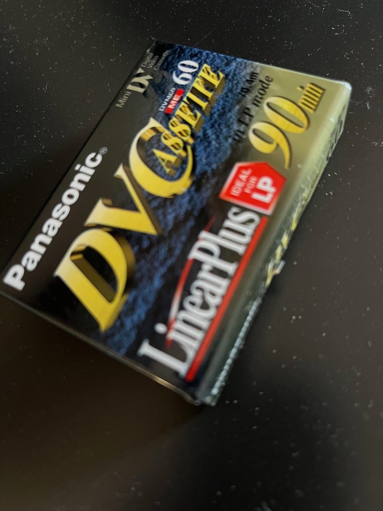 Panasonic AY-DVM60EJ Mini DV-DV camera #4.3