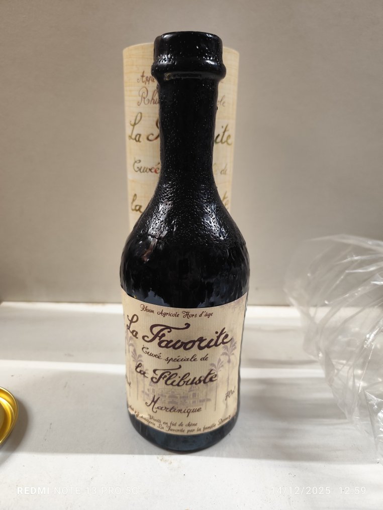 La Favorite 1986 - La Flibuste  - 70cl #1.0