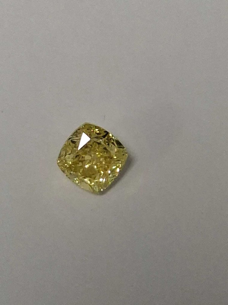 1 pcs Timantti (Luonnonvärinen) - 1.65 ct - Cushion (pyöristetty neliö) - Fancy intense Keltainen - SI1 - Amerikan gemologinen instituutti (GIA) #3.2