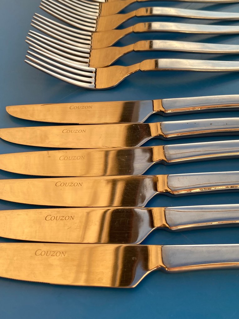 Couzon - Juego de cubiertos (24) - Acero - Raro e Icónico - diseño #1.0