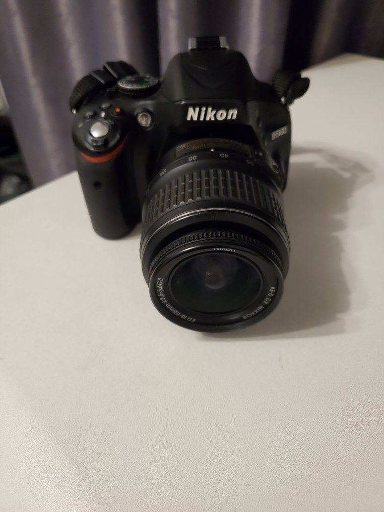 Nikon D5000 + AF-S 18-55 G II Digitale reflex camera (DSLR) #4.3