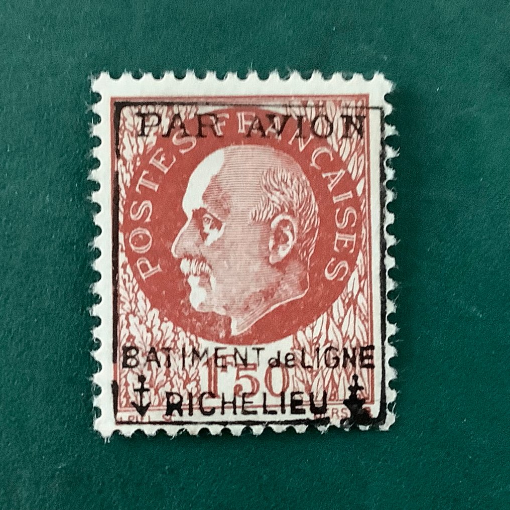 法國 1943 - 军事航空邮递：Le Richelieu - MNH - Yvert 3 #1.0
