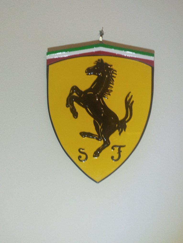 Emblema - FERRARI SCUDERIA - Scudo fibra di carbonio & resina #1.0