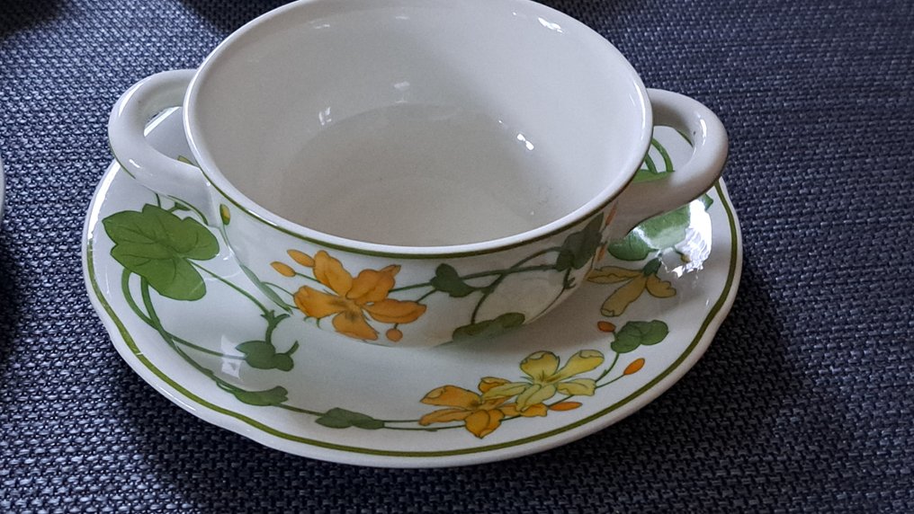 Villeroy & Boch - Carafe (11) - Geranium - Vitro-Porzellan - Servierplatte-Klassiker #4.3