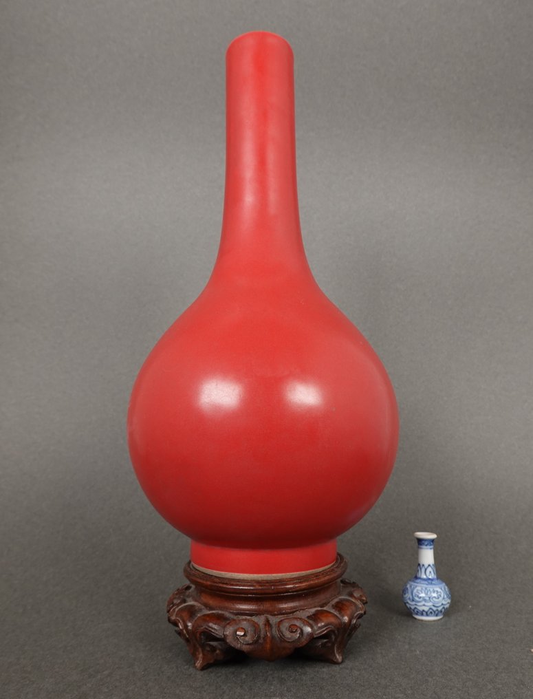 花瓶 - 瓷器 - 中國 - 六字康熙印记  (沒有保留價) #1.0