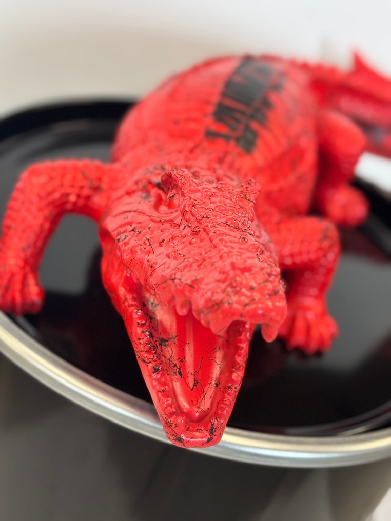 Rob VanMore - VANMORE Red Crocodile #1.0