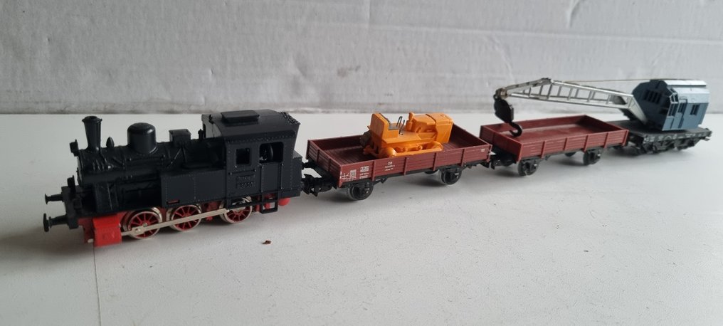 Märklin H0 - 3039 + 4611 + 4503 + 4424 voorzien met buldozer - Tren a escala (5) - Conjunto de tren de trabajo con grúa (realmente en funcionamiento) y bulldozer. #1.0