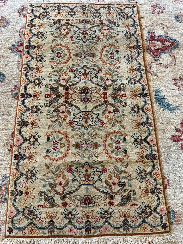 Carpete - 133 cm - 71 cm #1.0