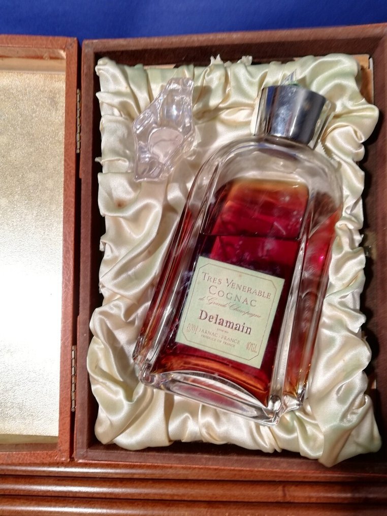 Delamain - Très Vénérable - Daum decanter  - b. Anni ‘80 - 70cl #1.0
