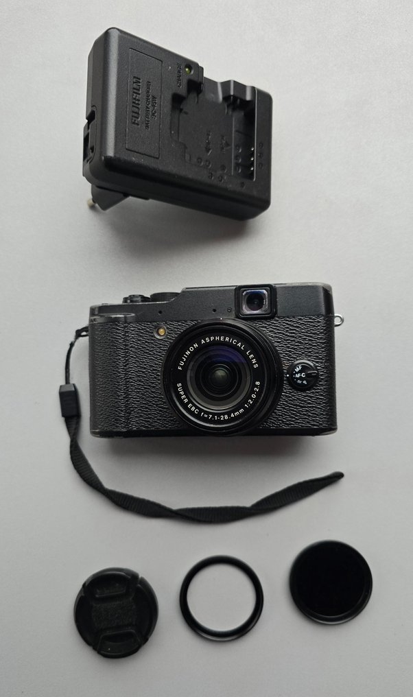 Fujifilm X10 Digital compact camera #1.0