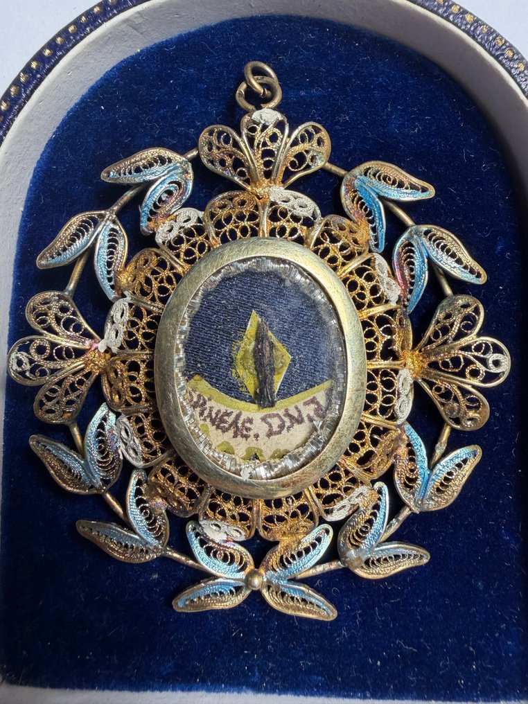 Reliquiario - Argento, Filigrana D'argento, Vetro, Tessuto - 1850-1900 - Ex Spina della Corona di Nostro Signore Gesù Cristo #3.2
