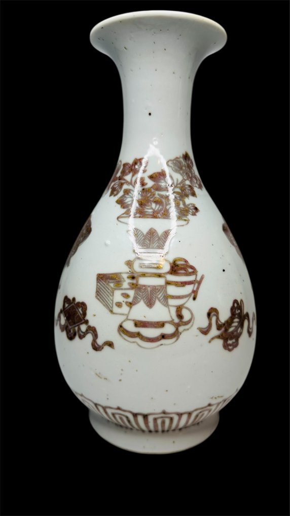 Βάζο σε σχήμα κιονόκραν από πορσελάνη. - Κίνα - 20th century #1.0