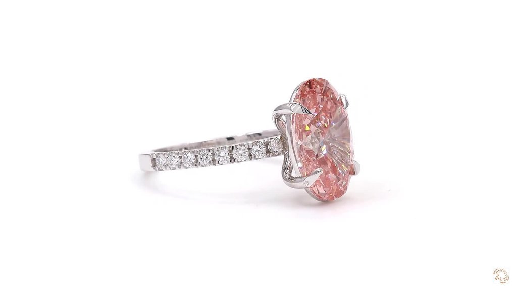 Zonder minimumprijs - Ring - 18 karaat Witgoud -  4.32ct. tw. Roze Diamant (Fancy gekleurde, lab-grown diamant) - Diamant - Fancy Vivid Pink #4.3