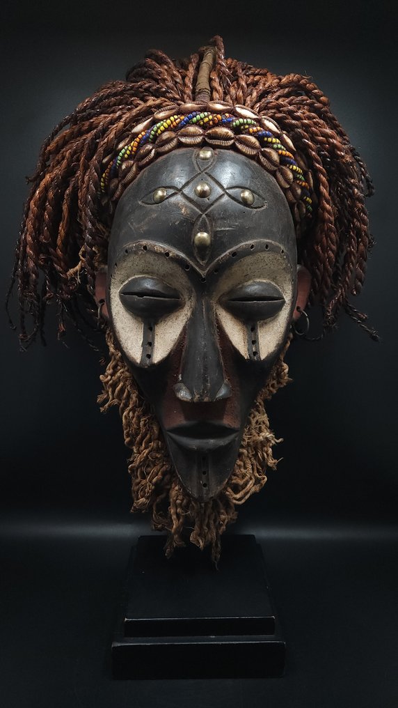 Superb mask - tchokwe - Angola  (No reserve price) #1.0