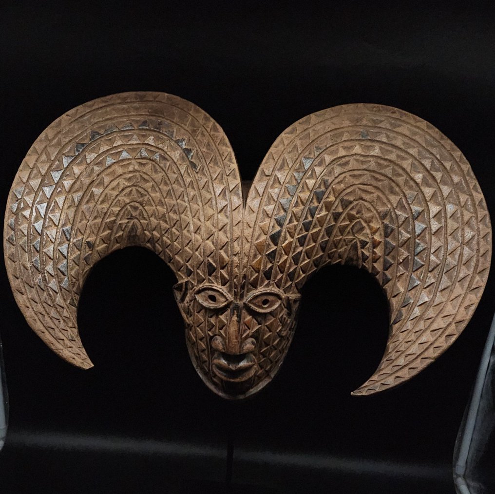 Helmet - Yoruba - Nigeria (No reserve price) #3.2