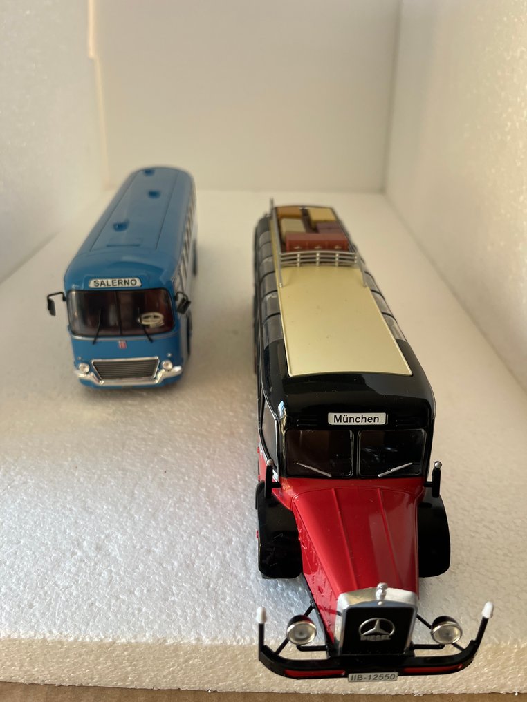 Collezione Bus (marca non indicata) 1:43 - Model bus (2) - Autobus d'epoca Mercedes e autobus d'epoca generico #1.0