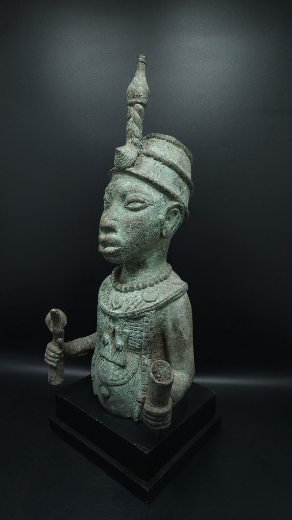 Superb royal bust - Bini/Edo - Nigeria  (No reserve price) #3.2